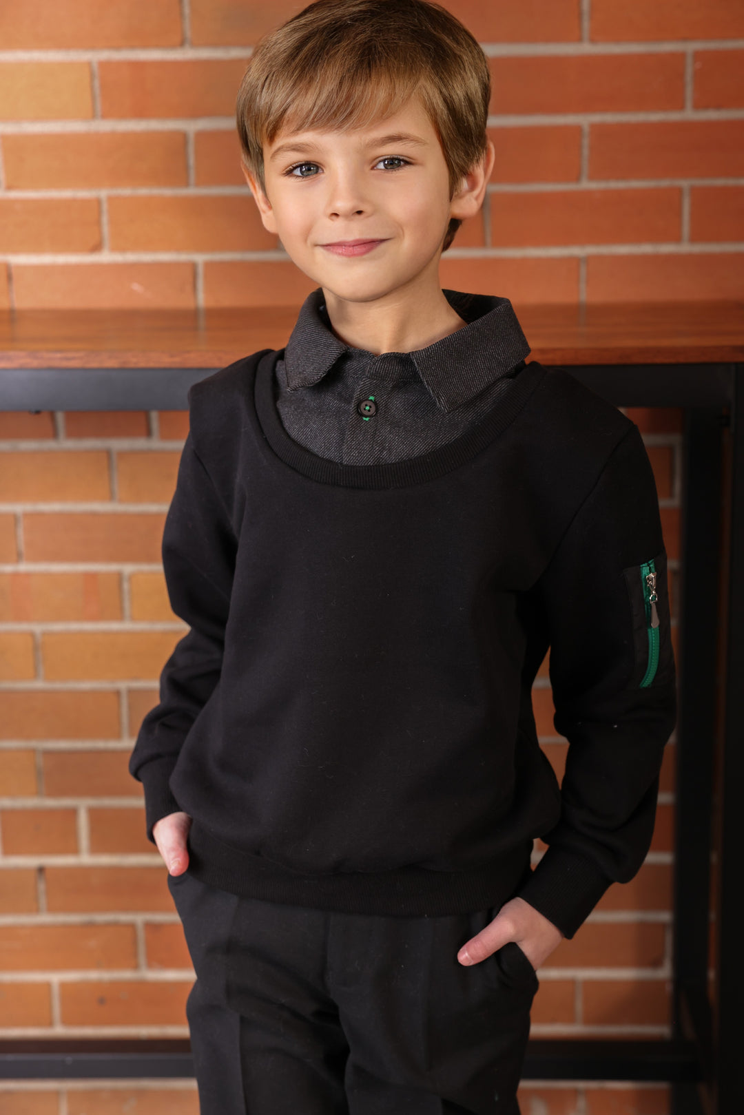 top l/s zipper sweatshirt with attached denim collar - black