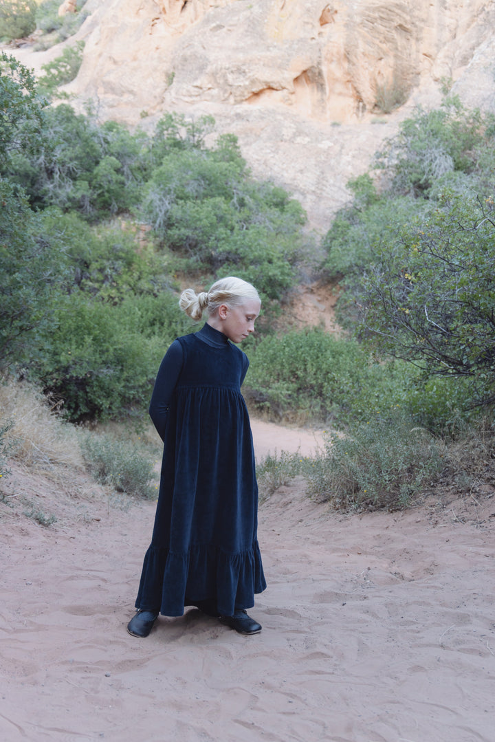 maxi dress high low velour jumper - black