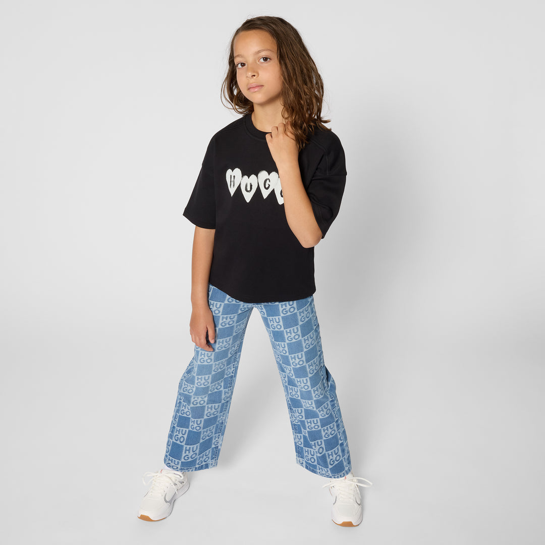 tee s/s heart logo - black-09b