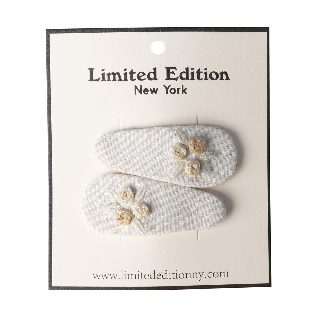 clip floral embroidered snap 2 pk - sand-305