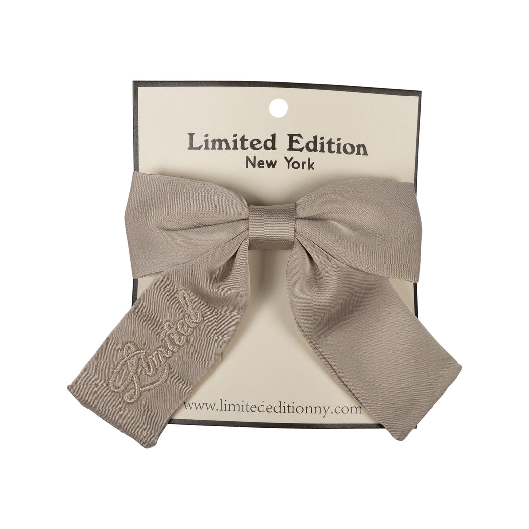 clip monochromatic satin bow mini - sand-305