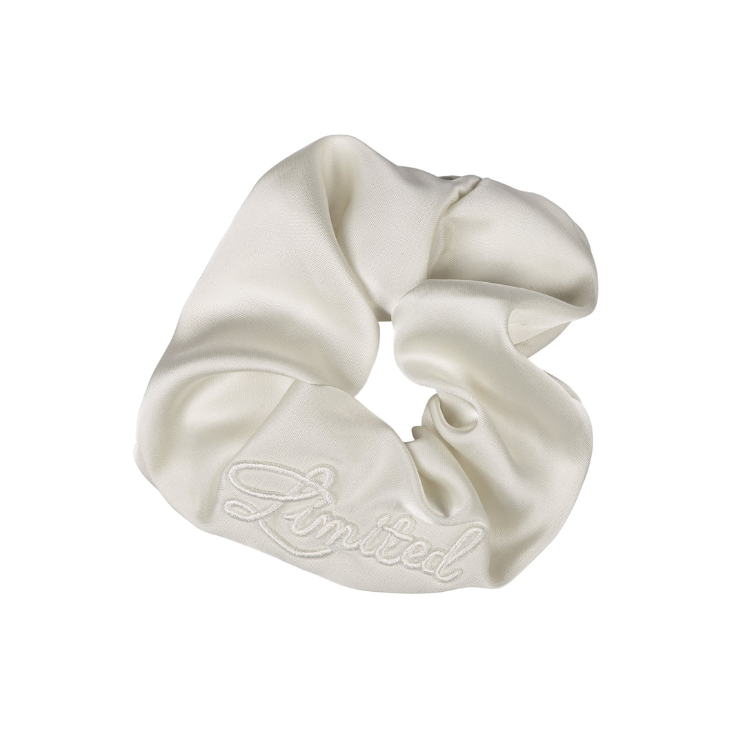 pony scrunchie monochromatic satin - cream-97
