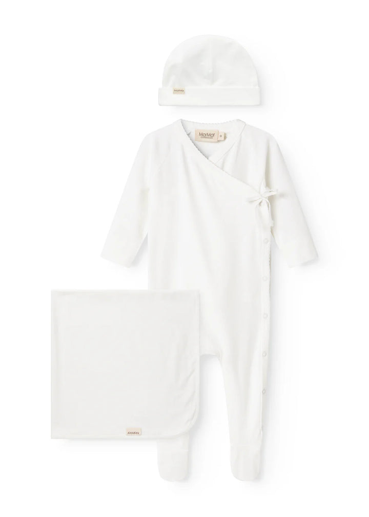 set footie gift box hat and blanket - gentle white