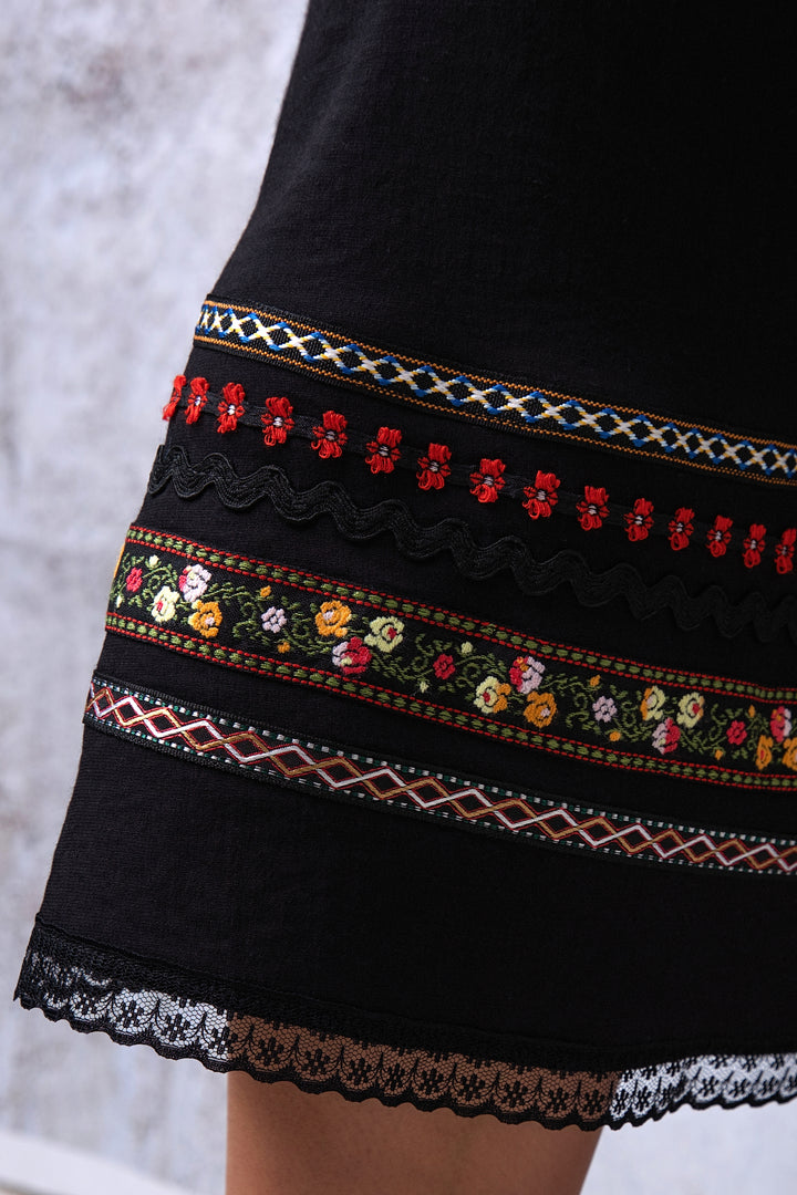 skirt indian print embroidery - black