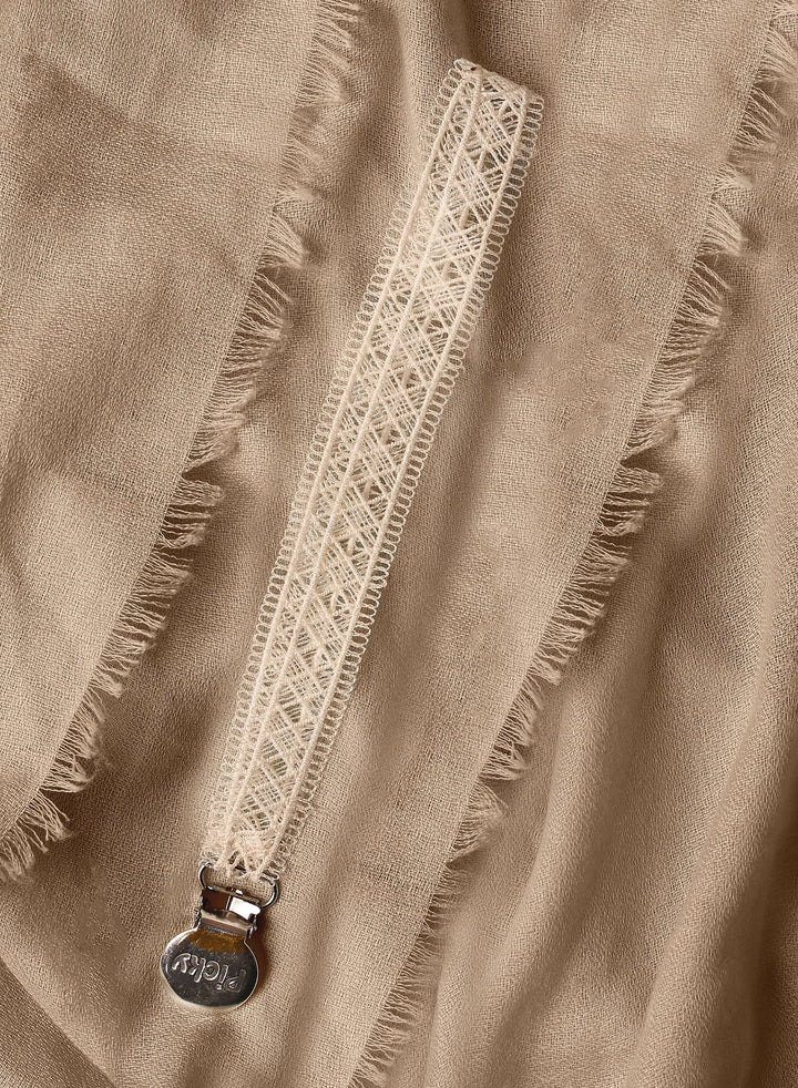 pacifier clip lace - diagonal line