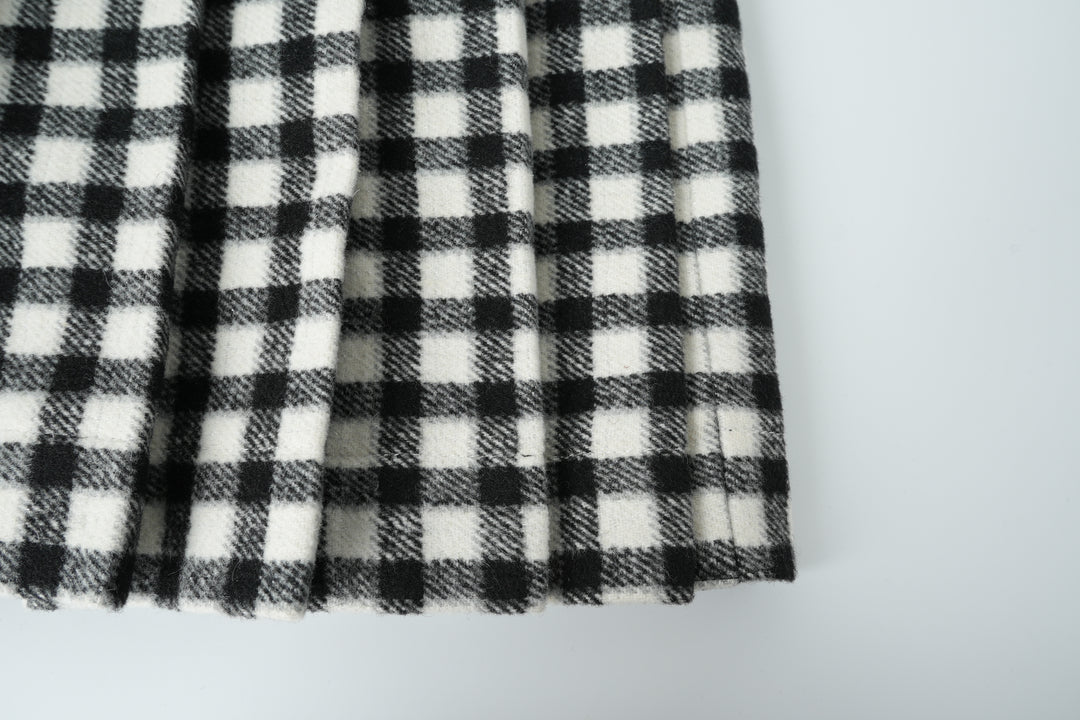 checkered pleated skirt with tie - black checkered