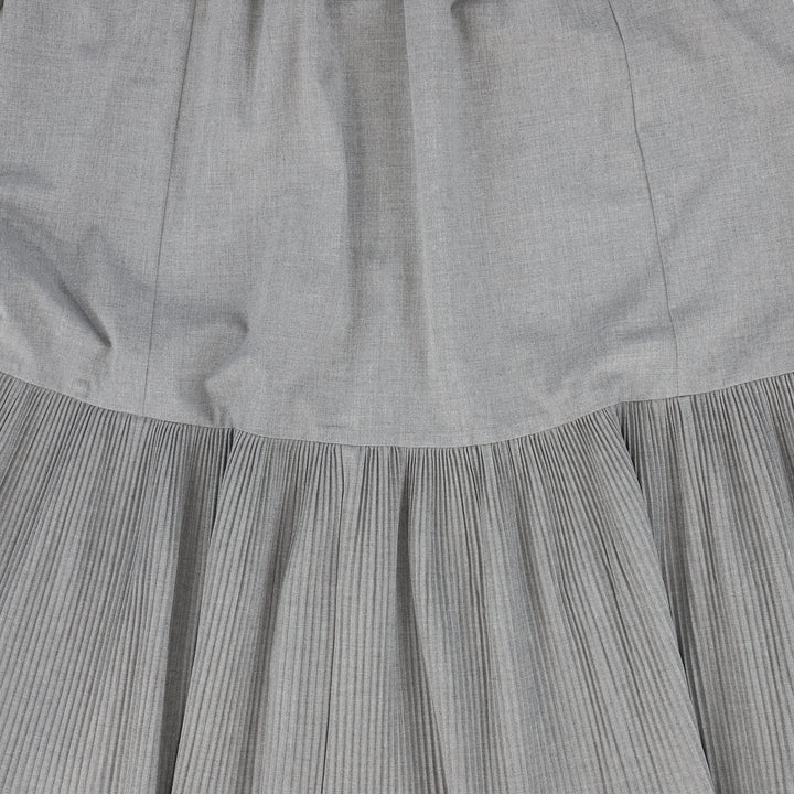 dress high waisted with mini pleated hem - light grey