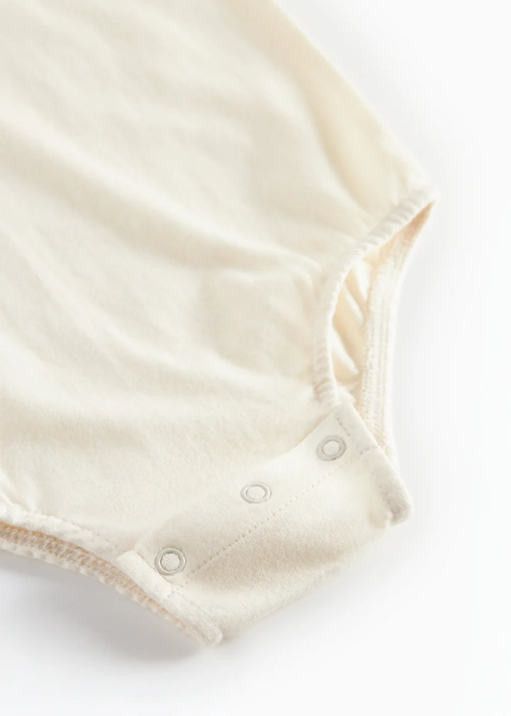 onesie l/s with collar - gentle white