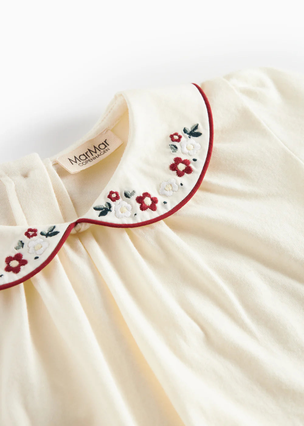 top l/s embroidered collar - gentle white