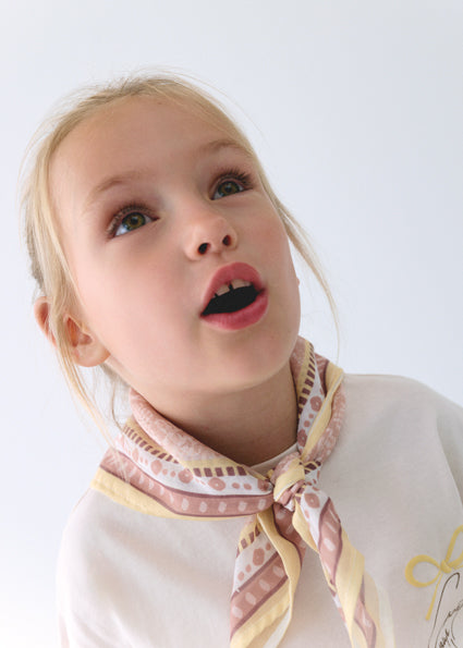 tee s/s hankerchief - beige bone-088