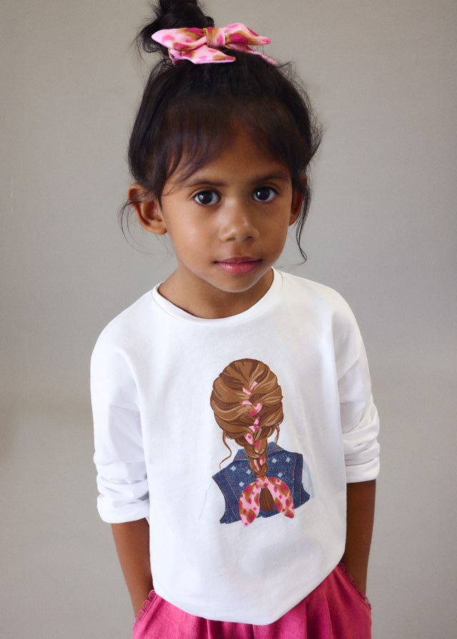 tee l/s braided girl - white-015