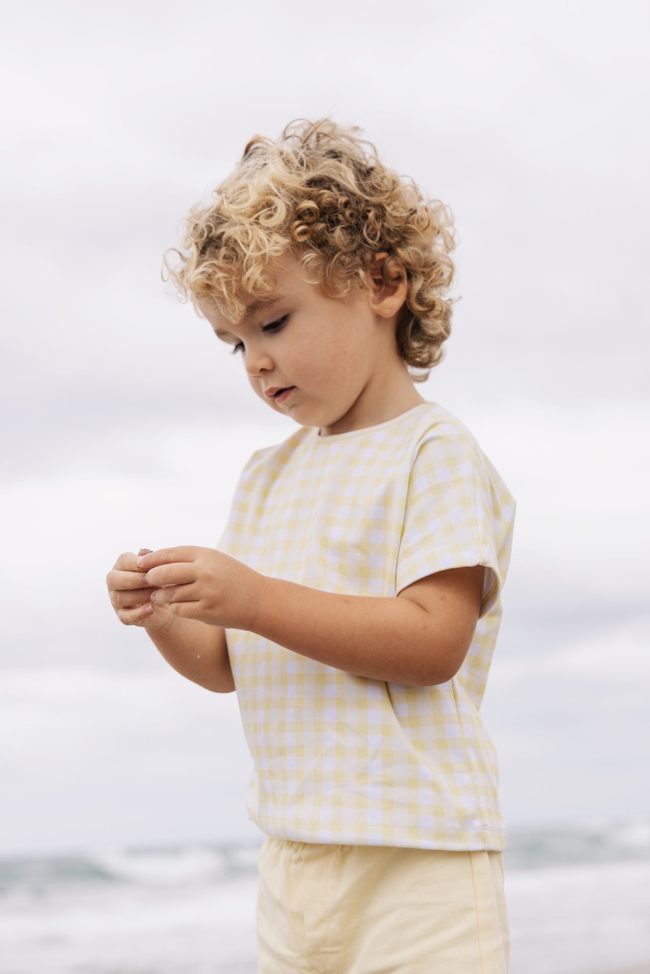 tee s/s printed - yellow gingham – Lily and Todd