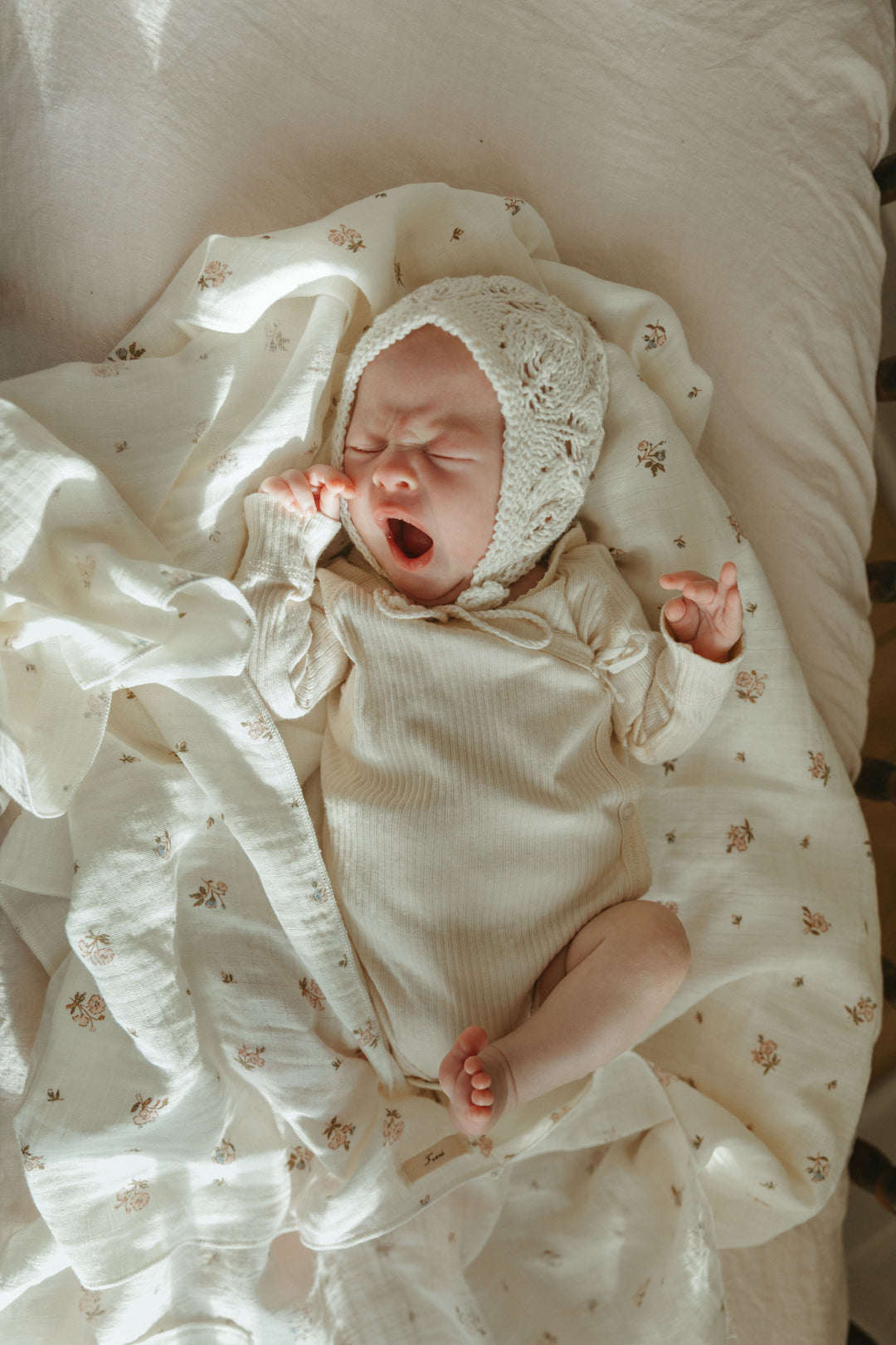 swaddle printed - poppy