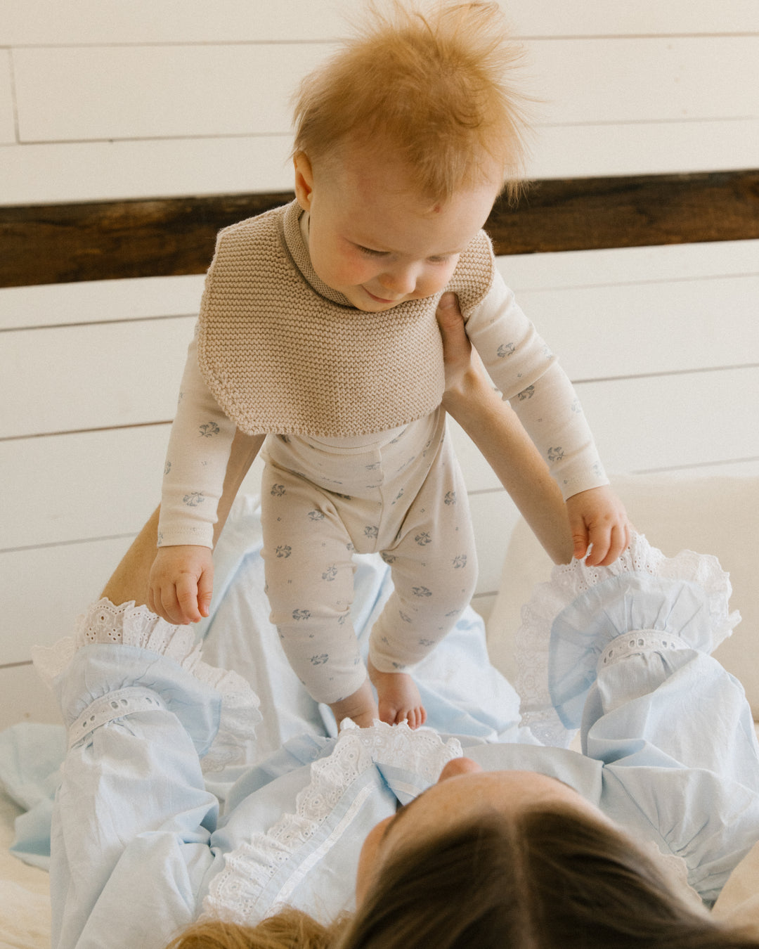 set knit top and pants printed scalloped with bonnet - bluet