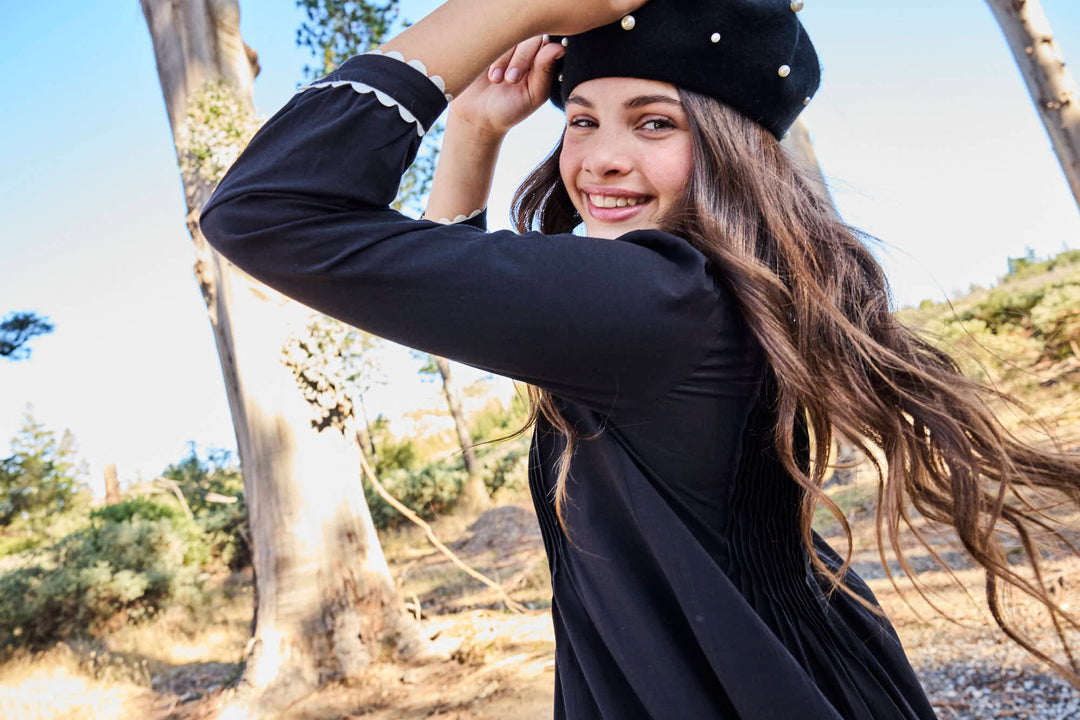 maxi dress olivia scalloped mini pleats - black