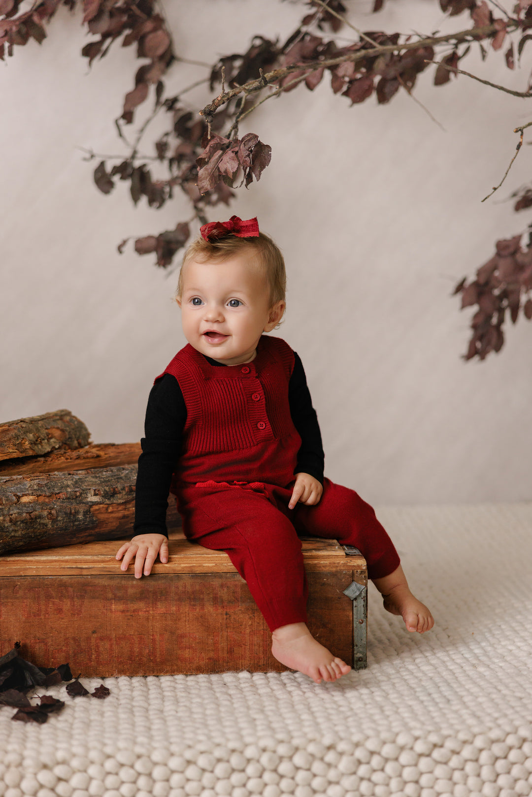 one piece tonal knit scalloped pockets romper - red