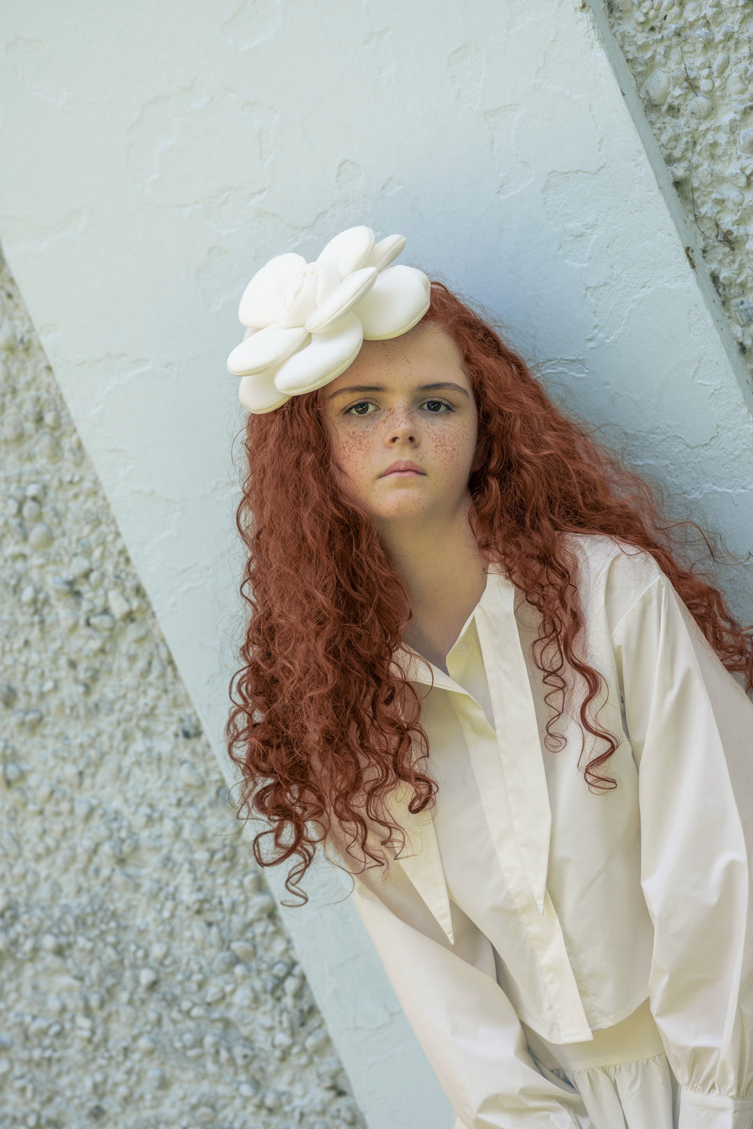shirt l/s crop taffeta neck tie  - cream