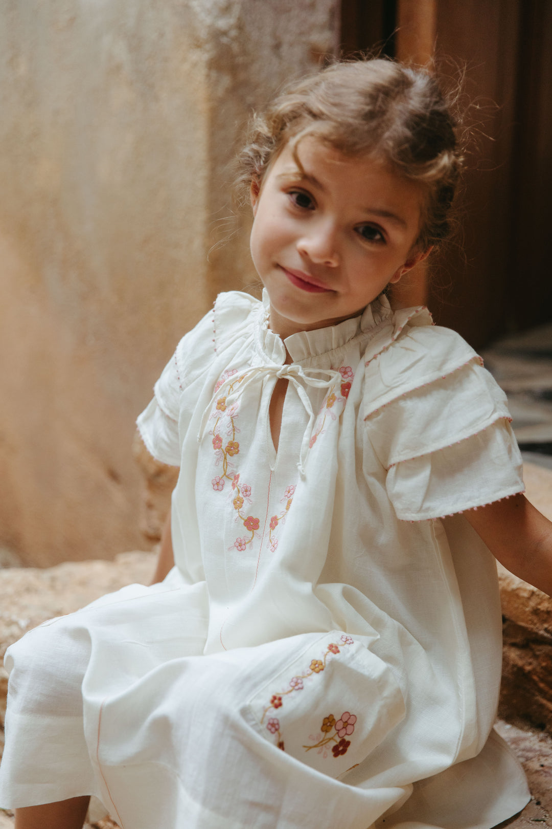 dress linen floral embroidered with ruffle detail - antique white