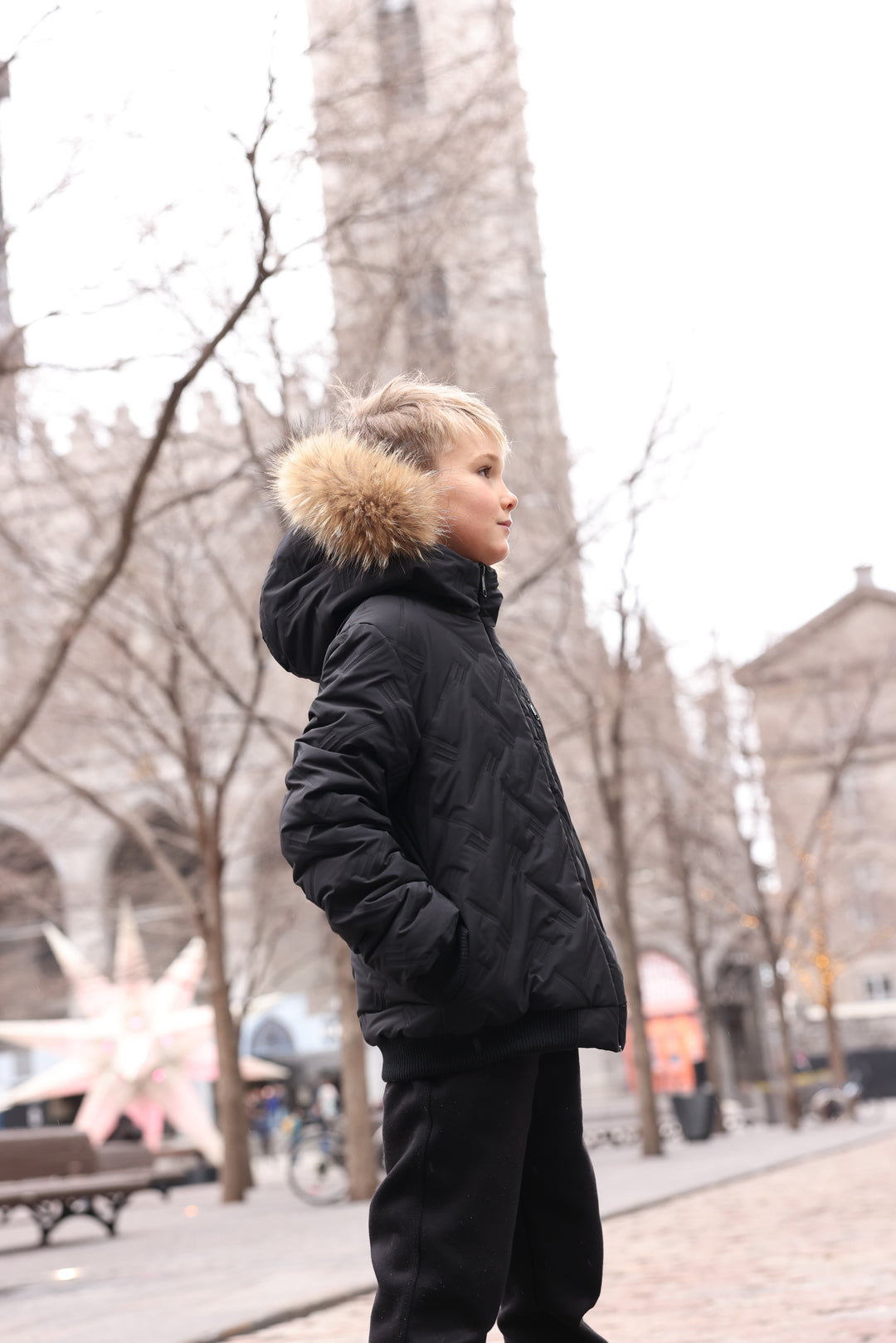 coat ultrasonic design zipper pocket with fur hood - black