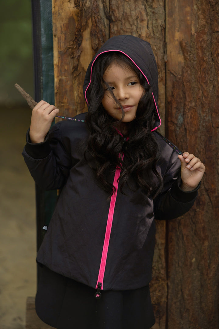 jacket piped zipper logo on back with hood - black