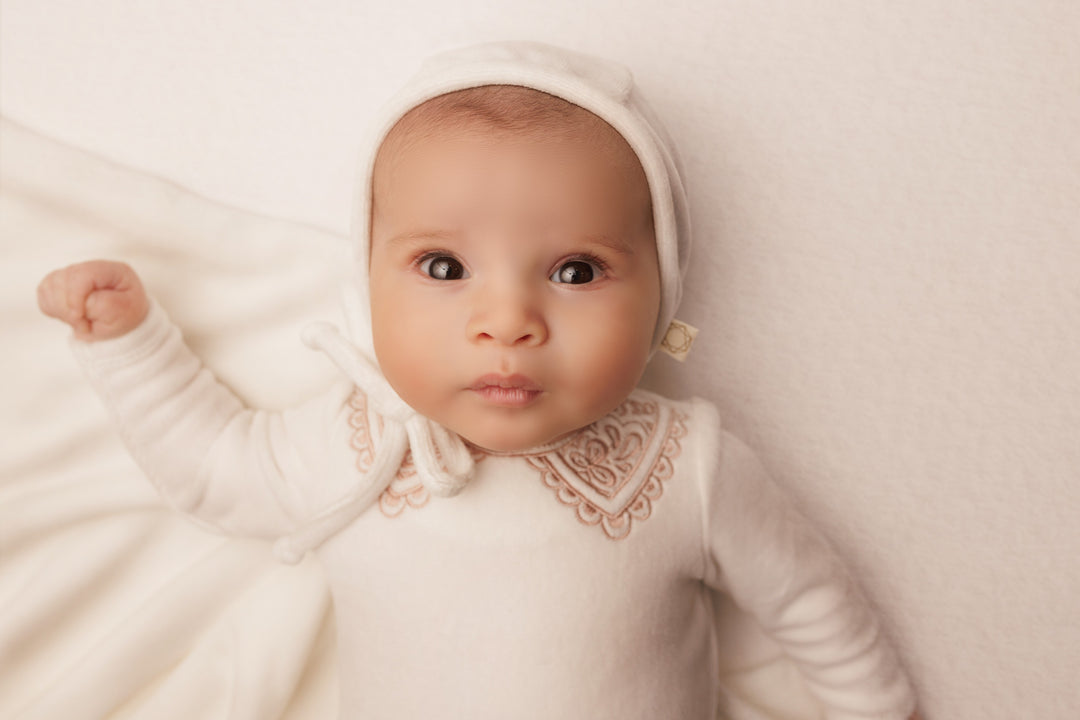 footie velour lace embroidered collar with bonnet - warm white/oat