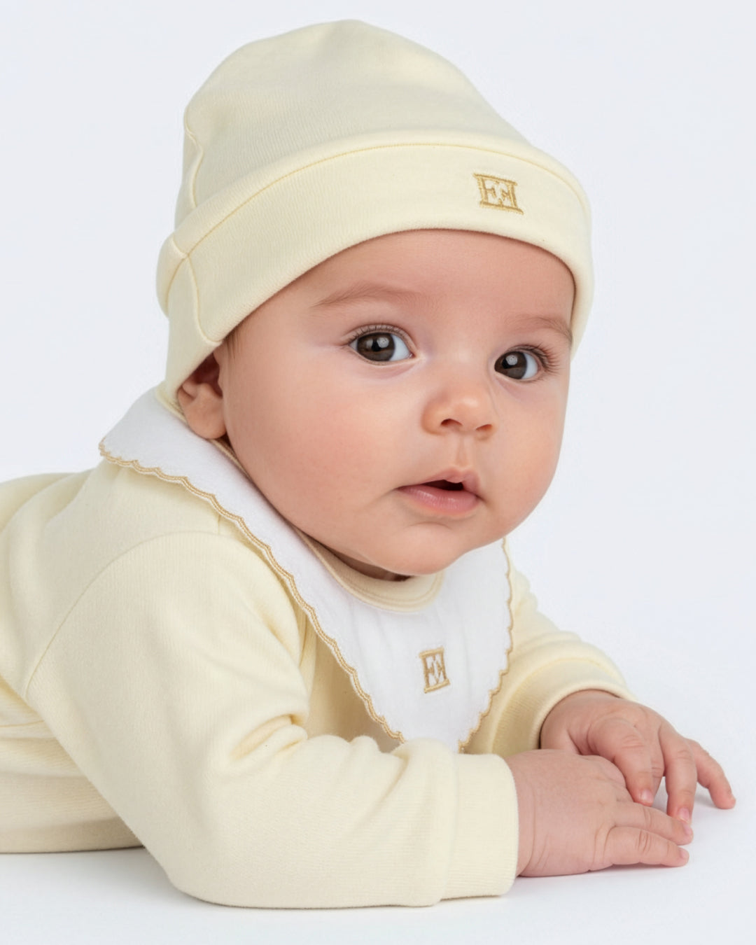 footie l/s hooded logo with beanie - antique white-201