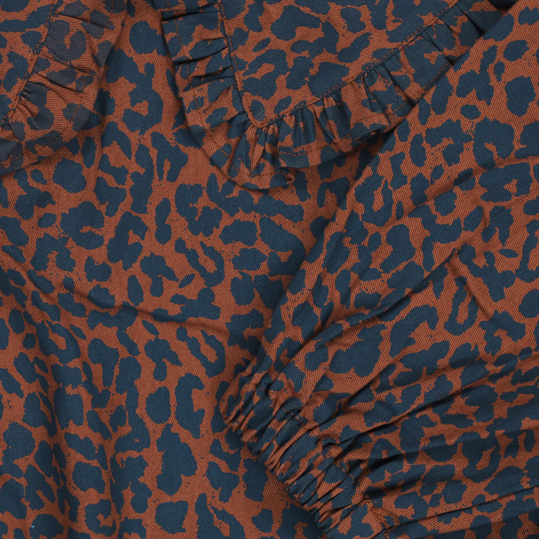 dress canvas leopard print with ruffled collar - root beer
