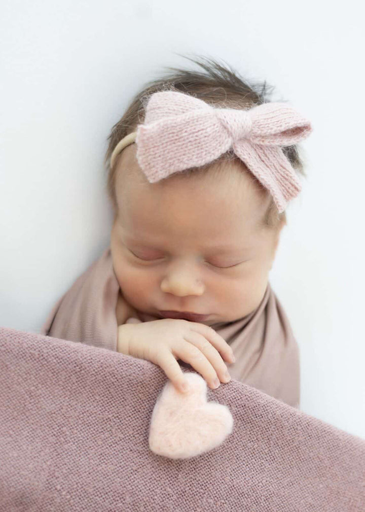 baby band large knit bow - mauve