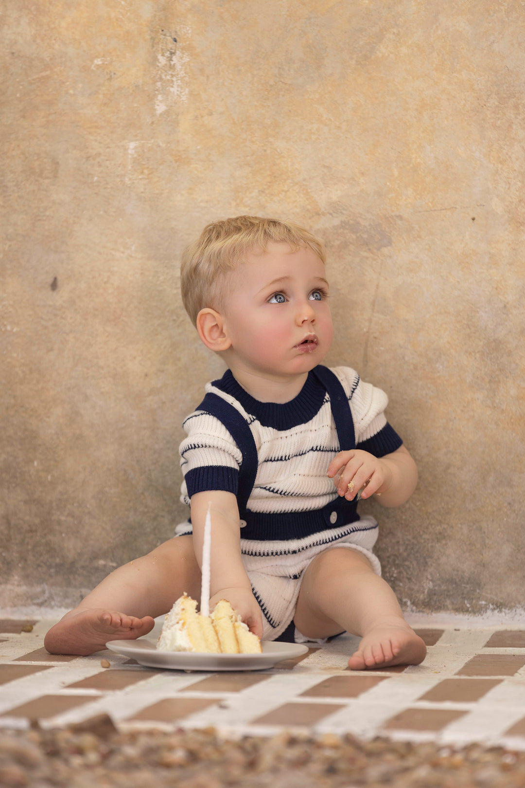 set outfit striped knit sweater and overalls - white/navy