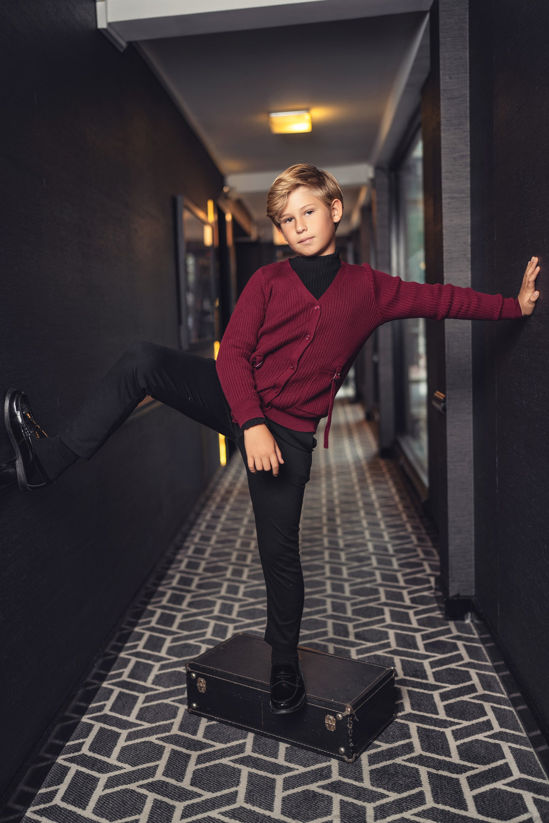 top l/s knit buckle cardigan - wine