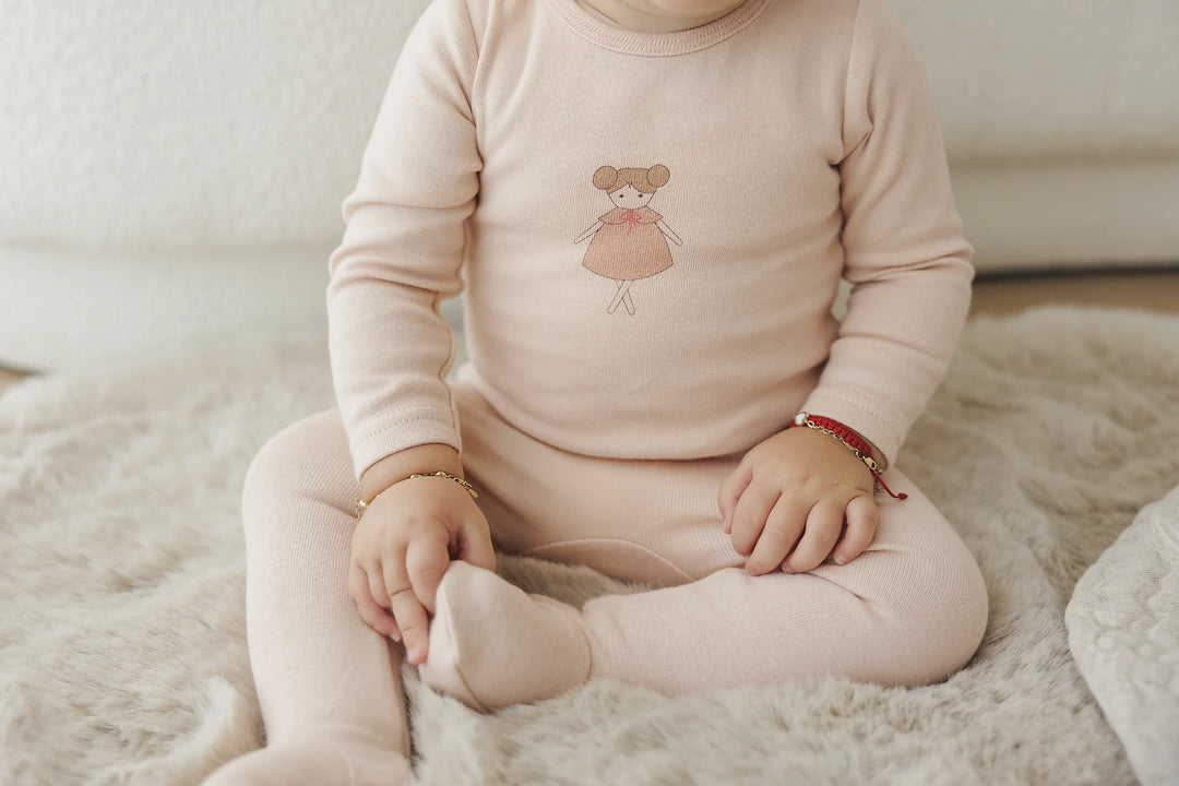 footie graphic with beanie - dusty pink