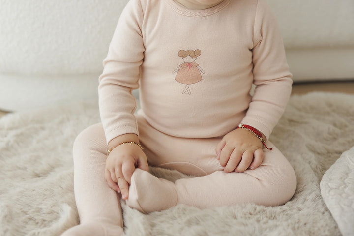 set footie graphic with beanie and blanket - dusty pink