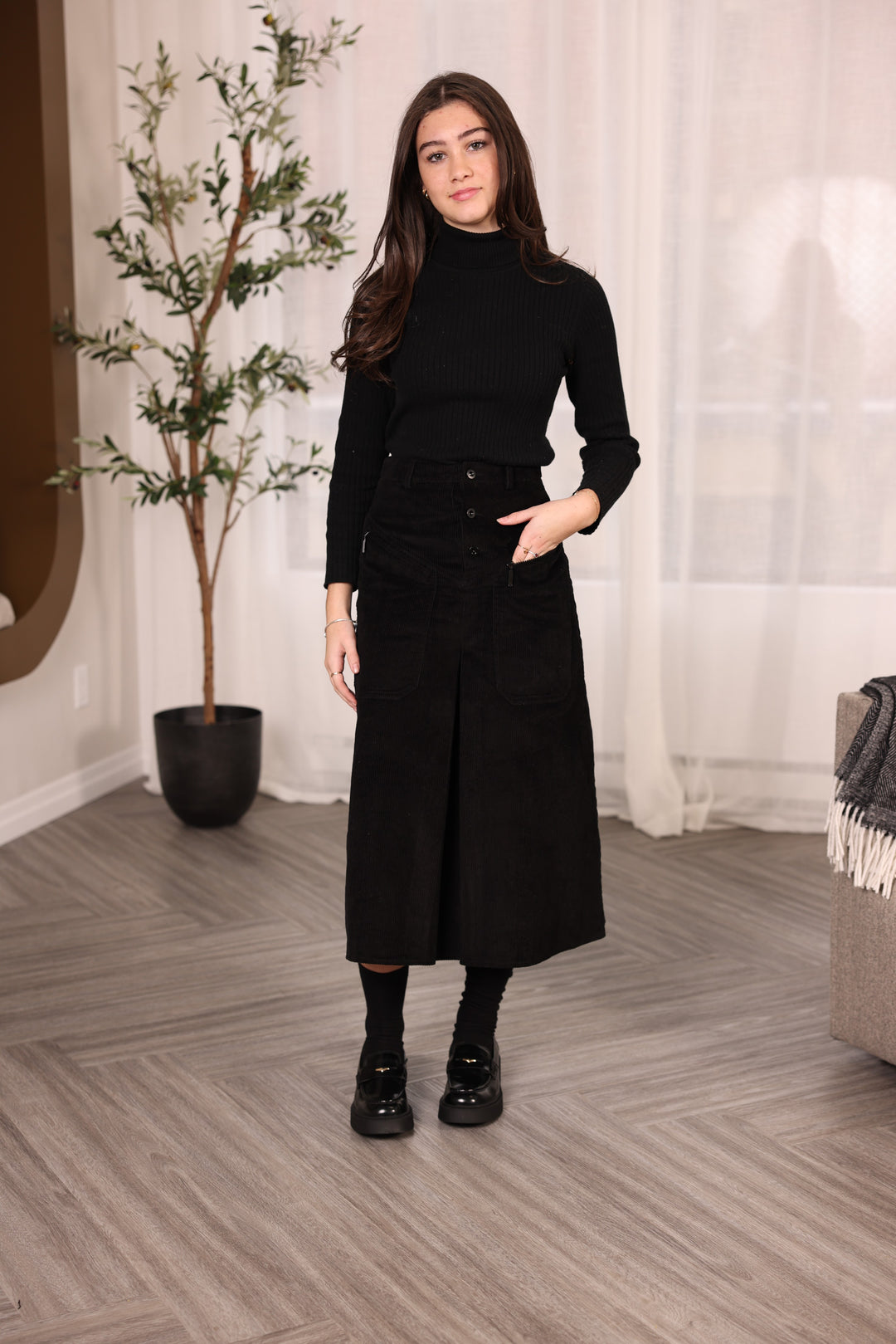 skirt corduroy pocket center pleat - black