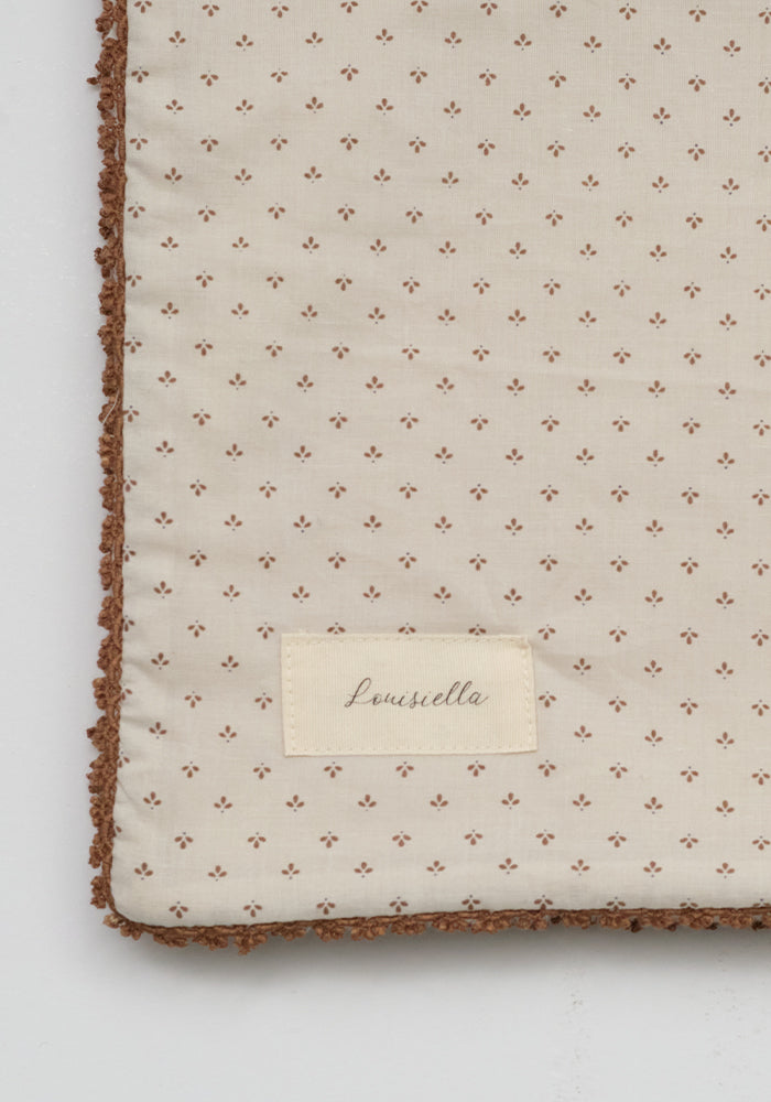 blanket bud print and fur inside - vintage brick