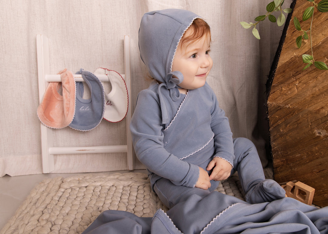 footie velour bebe with bonnet - blue