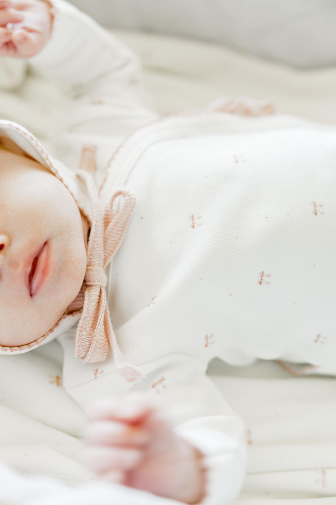 set footie bow wrap with bonnet and blanket - ivory