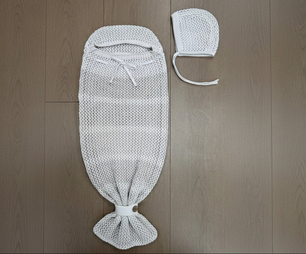 cocoon chunky knit drawstring bow with bonnet - ivory