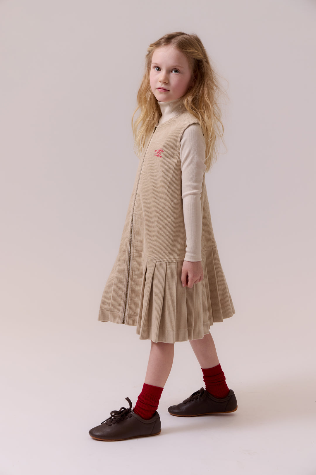 dress heavy corduroy pleated zip up jumper - oatmilk