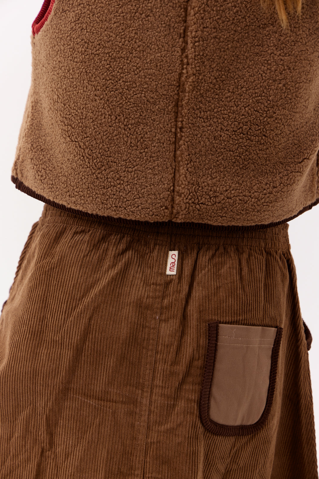 vest sherpa contrast trim - tan