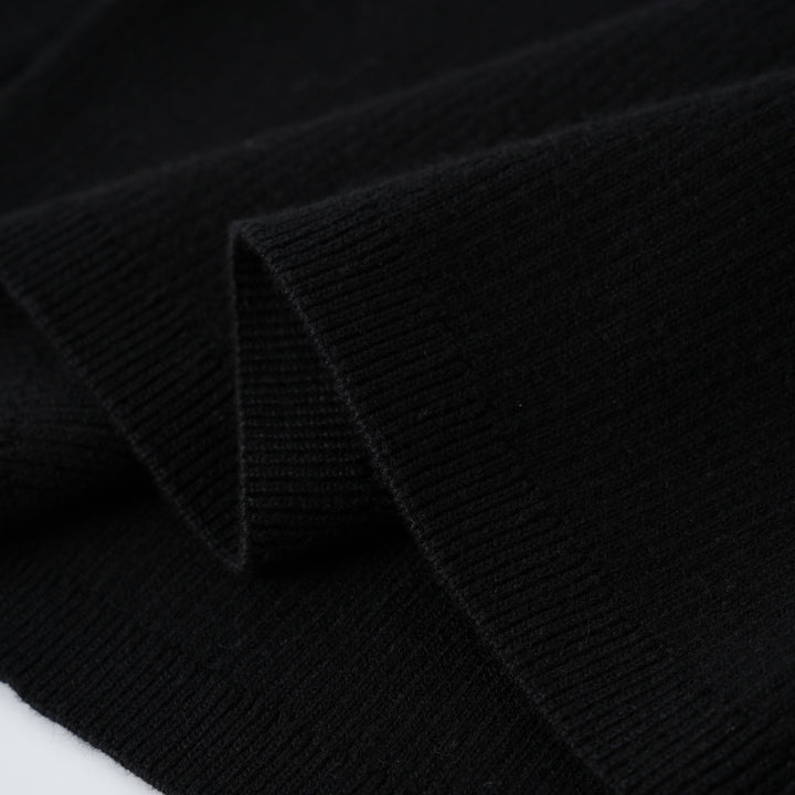top l/s knit sweater with contrast collar - black/cream