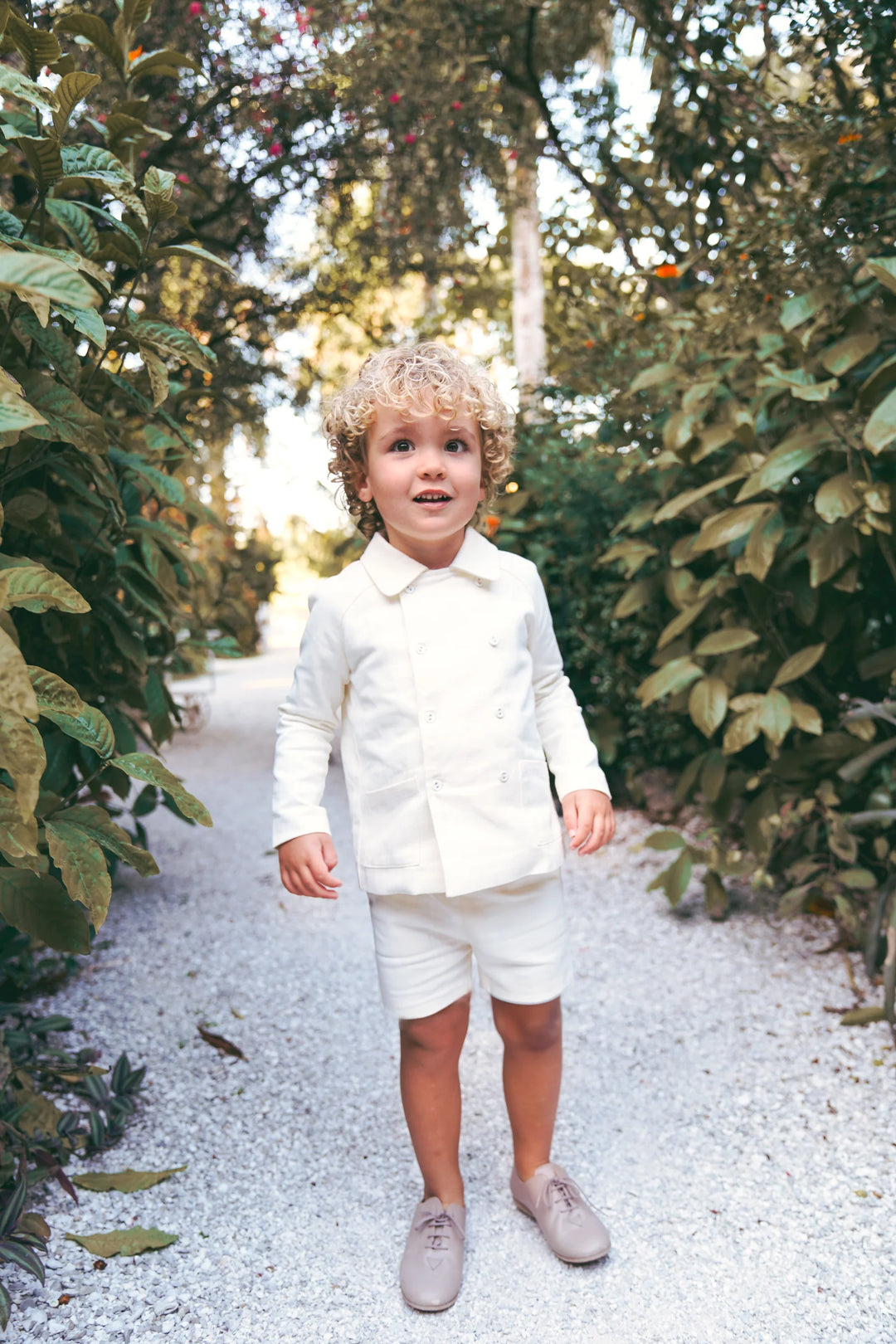 suit double breasted pockets and shorts - cream