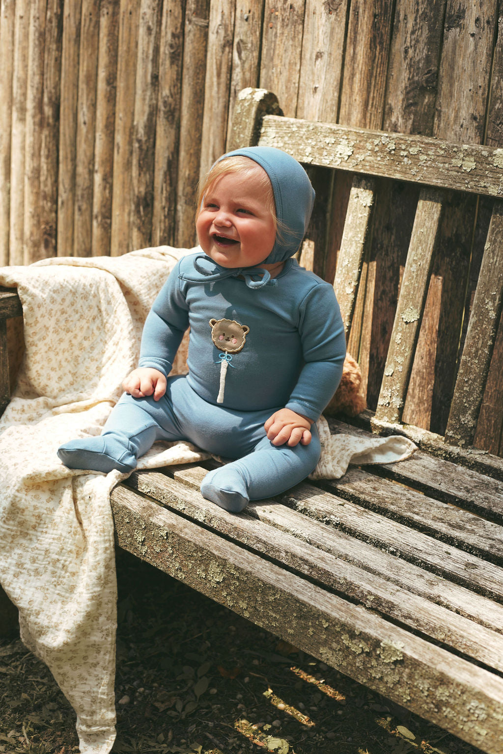 footie bear string pop with bonnet - blue