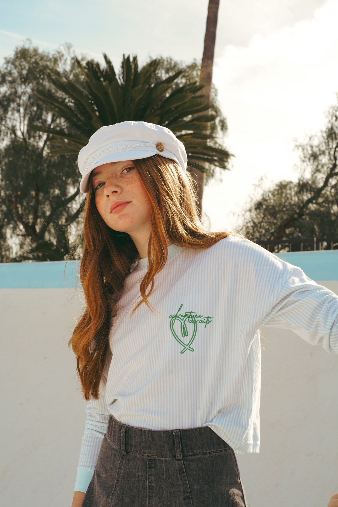 tee l/s pinstriped logo - blue striped