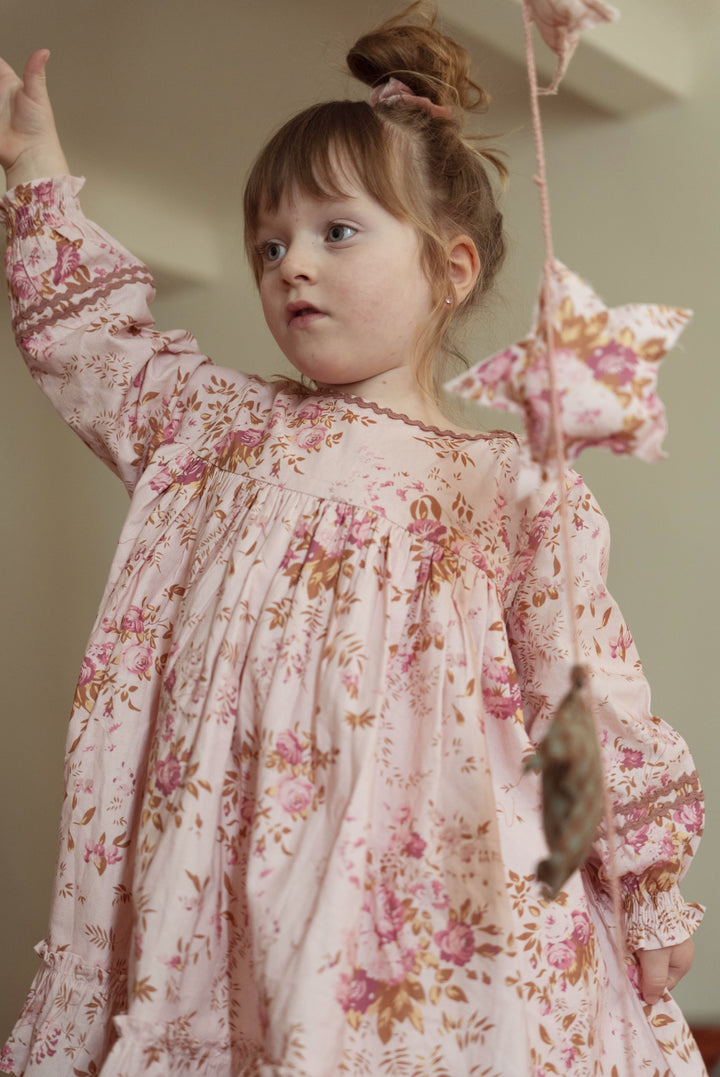 dress high waisted floral ric rac detail - big flowers
