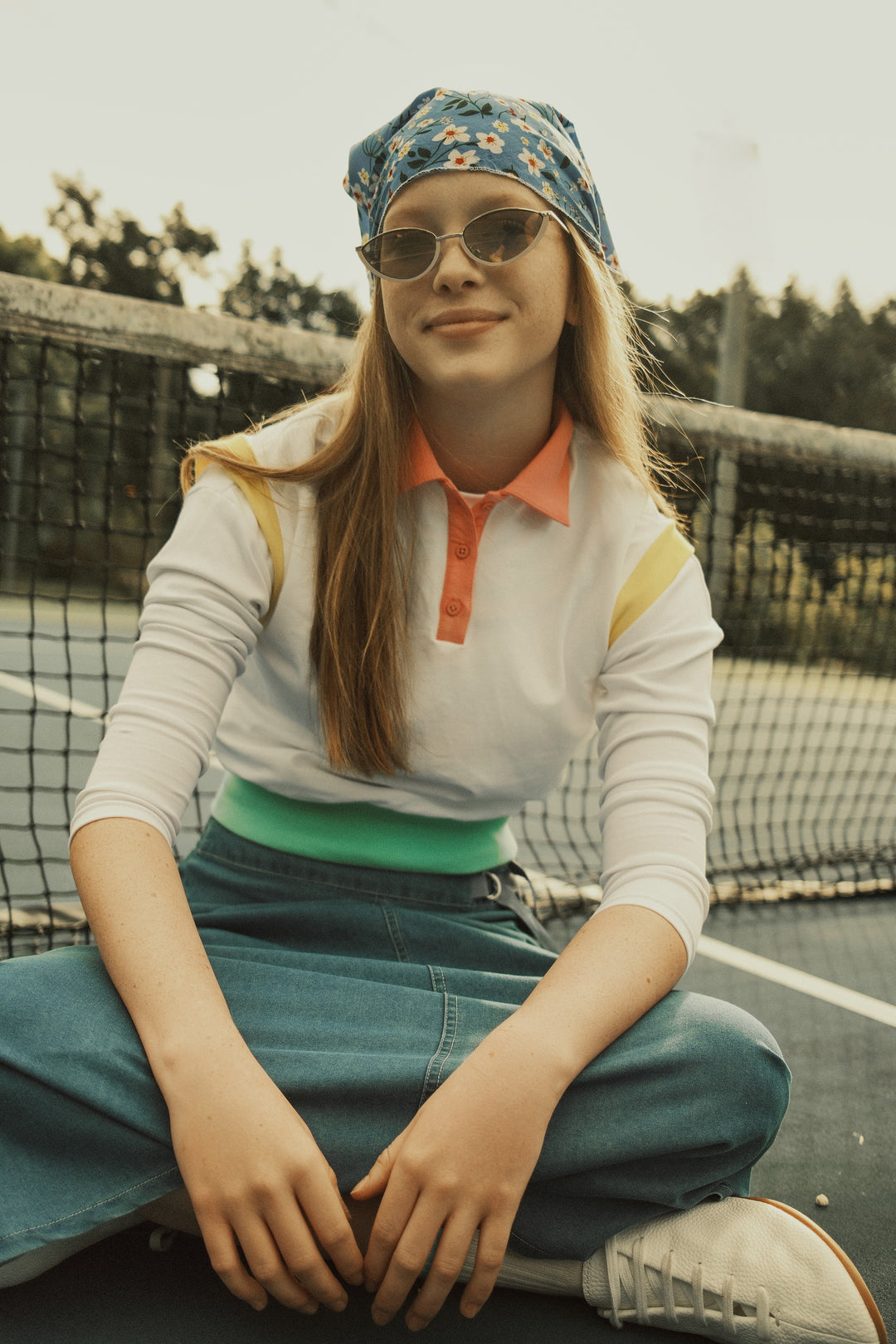 vest color block polo - white