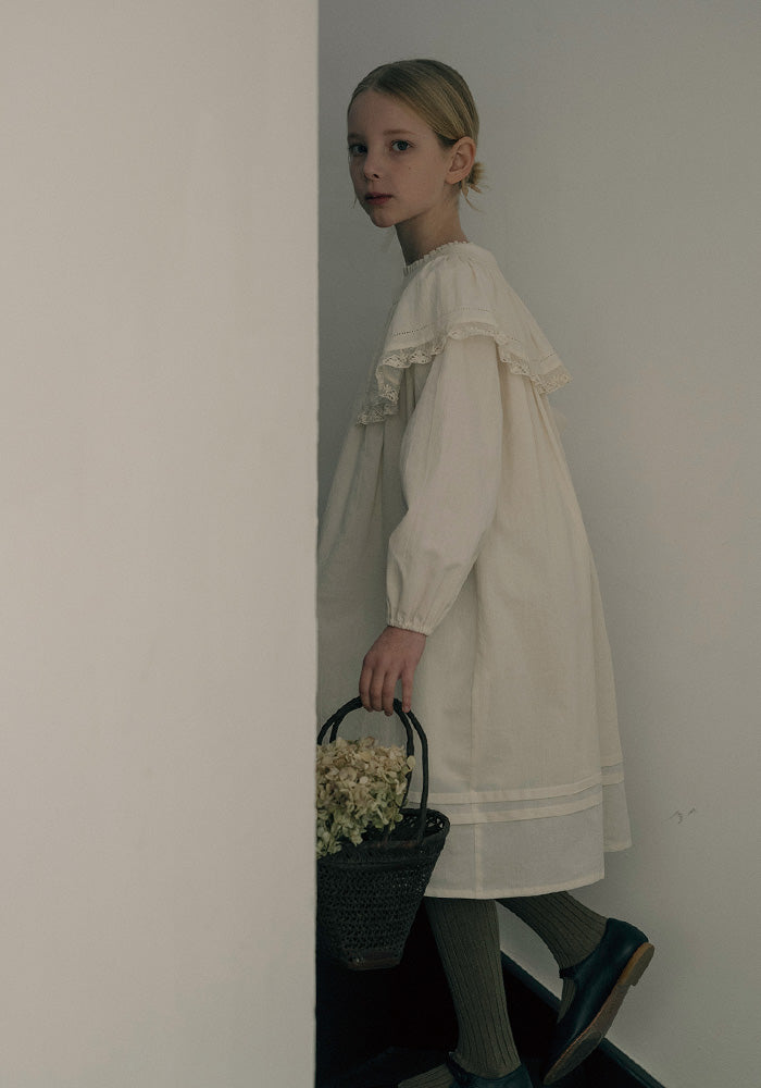 dress laced trim cape - ivory