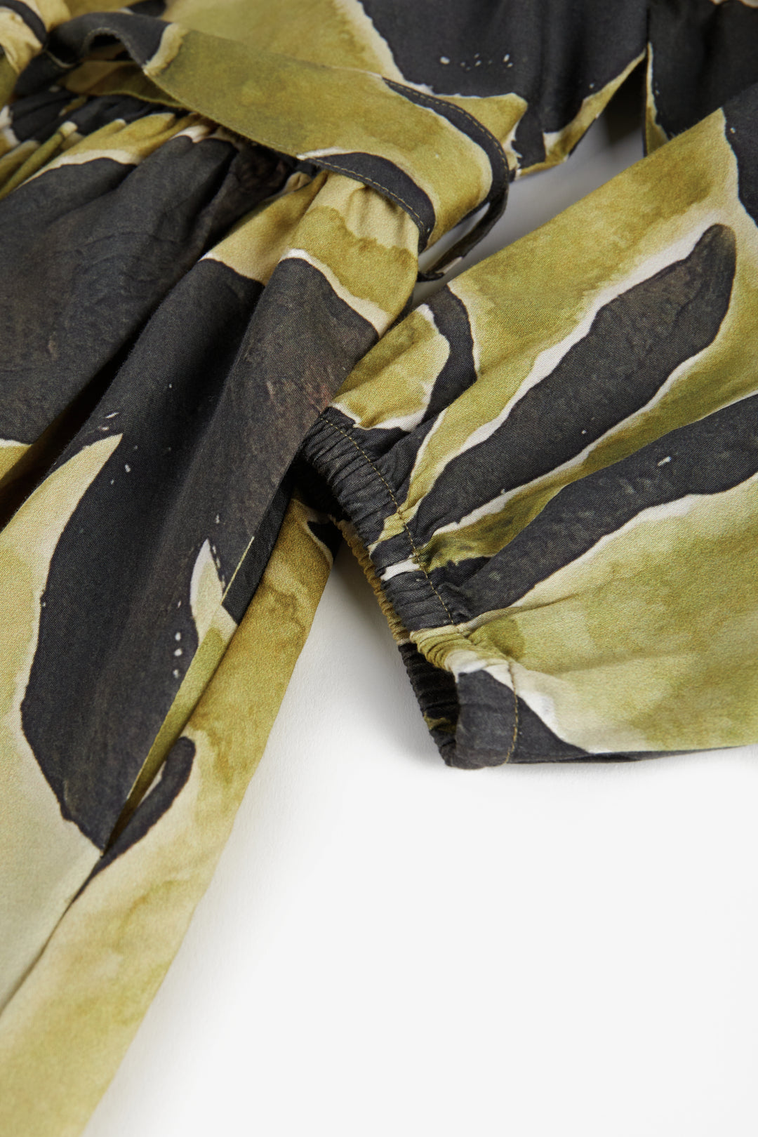 dress printed leaf shirt style with waist belt and collar - tulpan