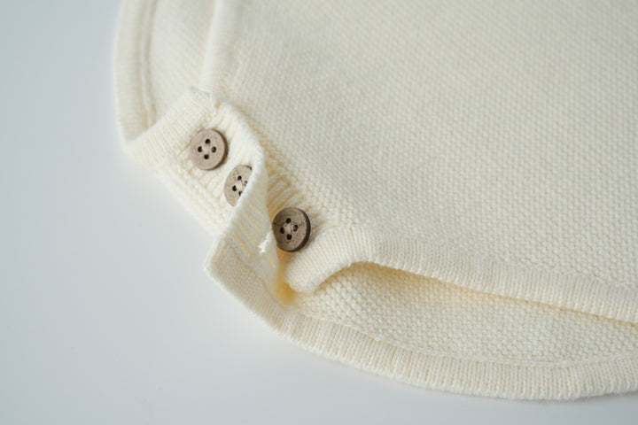 knit onesie - creme