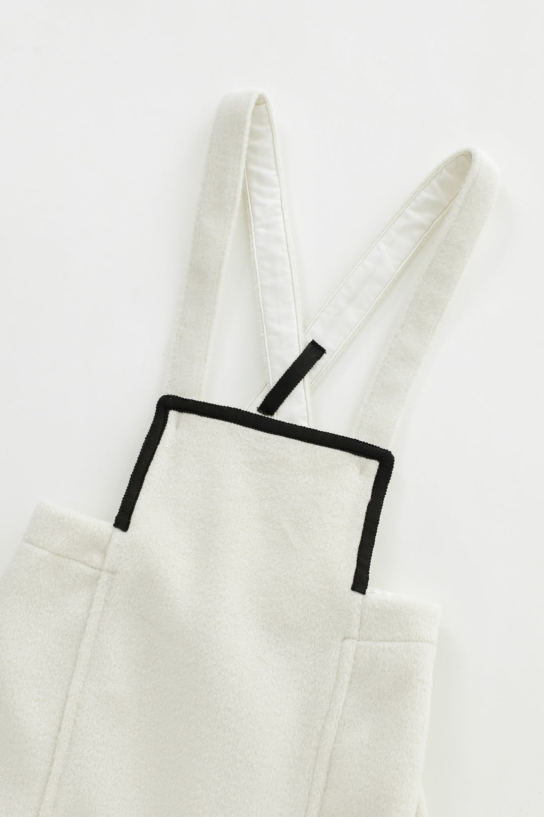 tip end wool shortal - cream