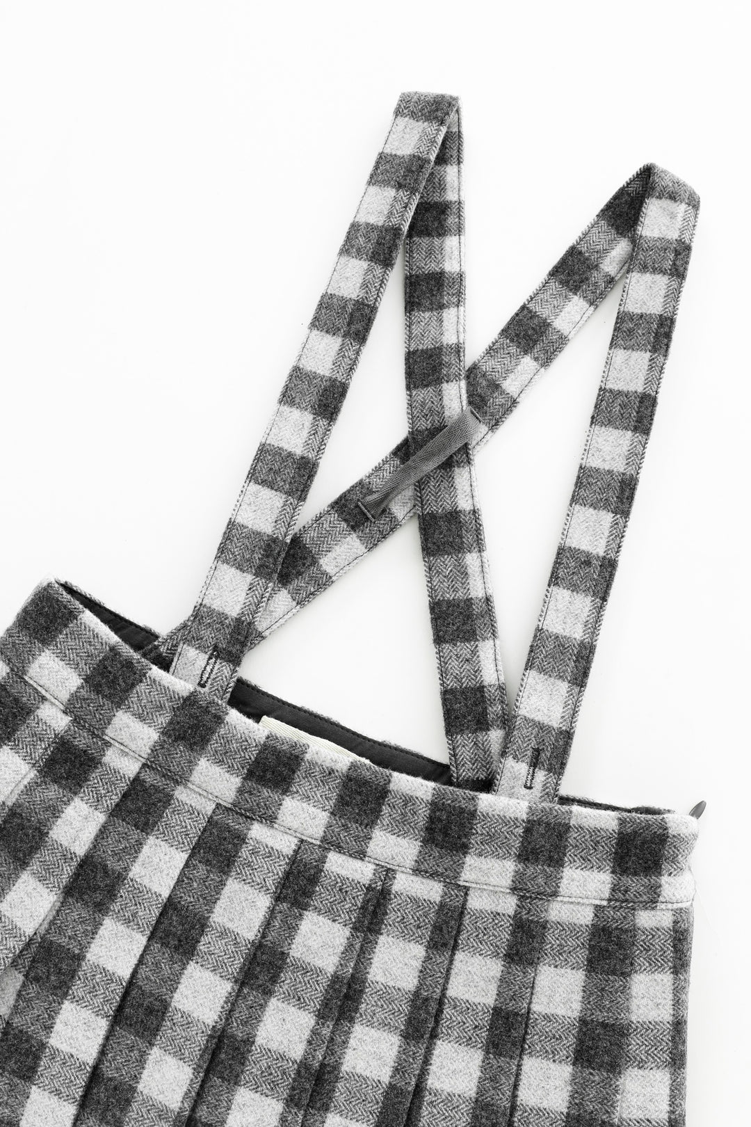 checkered pleated suspender skirt - grey checkered